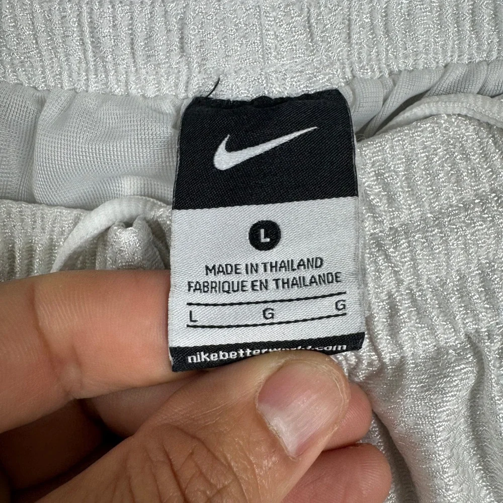 Nike Athletic Shorts Mens Size L White Blue Mesh Basketball Drawstring Stained